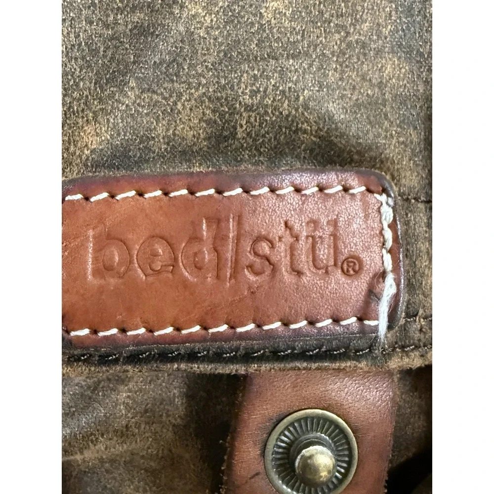 Bed|Stü very clean